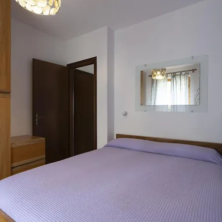 Happy By Interhome * Civezza